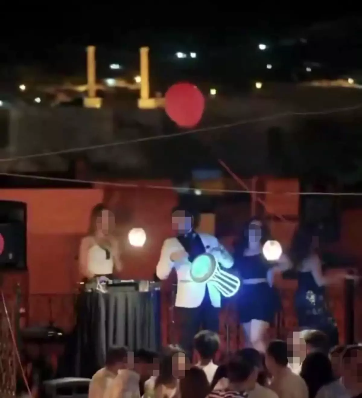 balikligolde disko tartismasi OEWspAk7