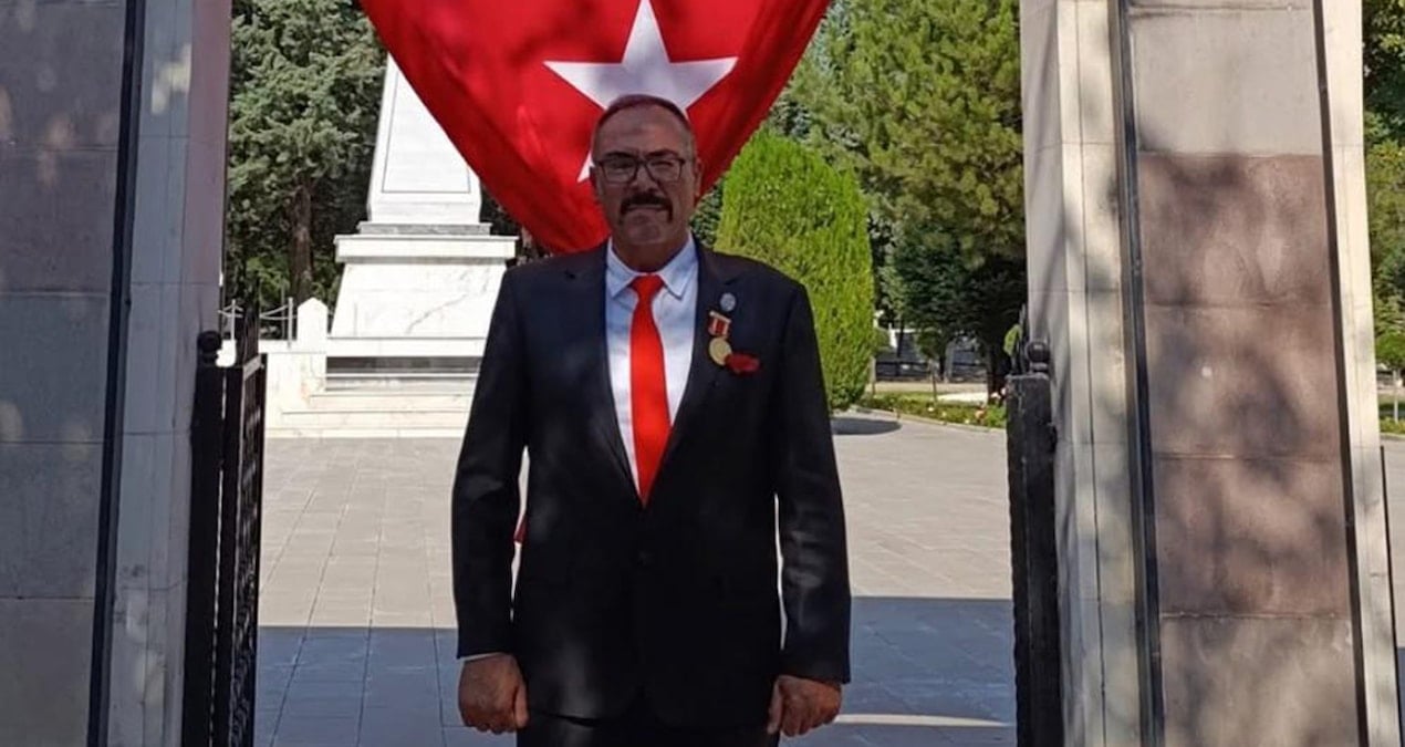 bana gozunu veren sehide ne diyecegim ATLZX8Ge