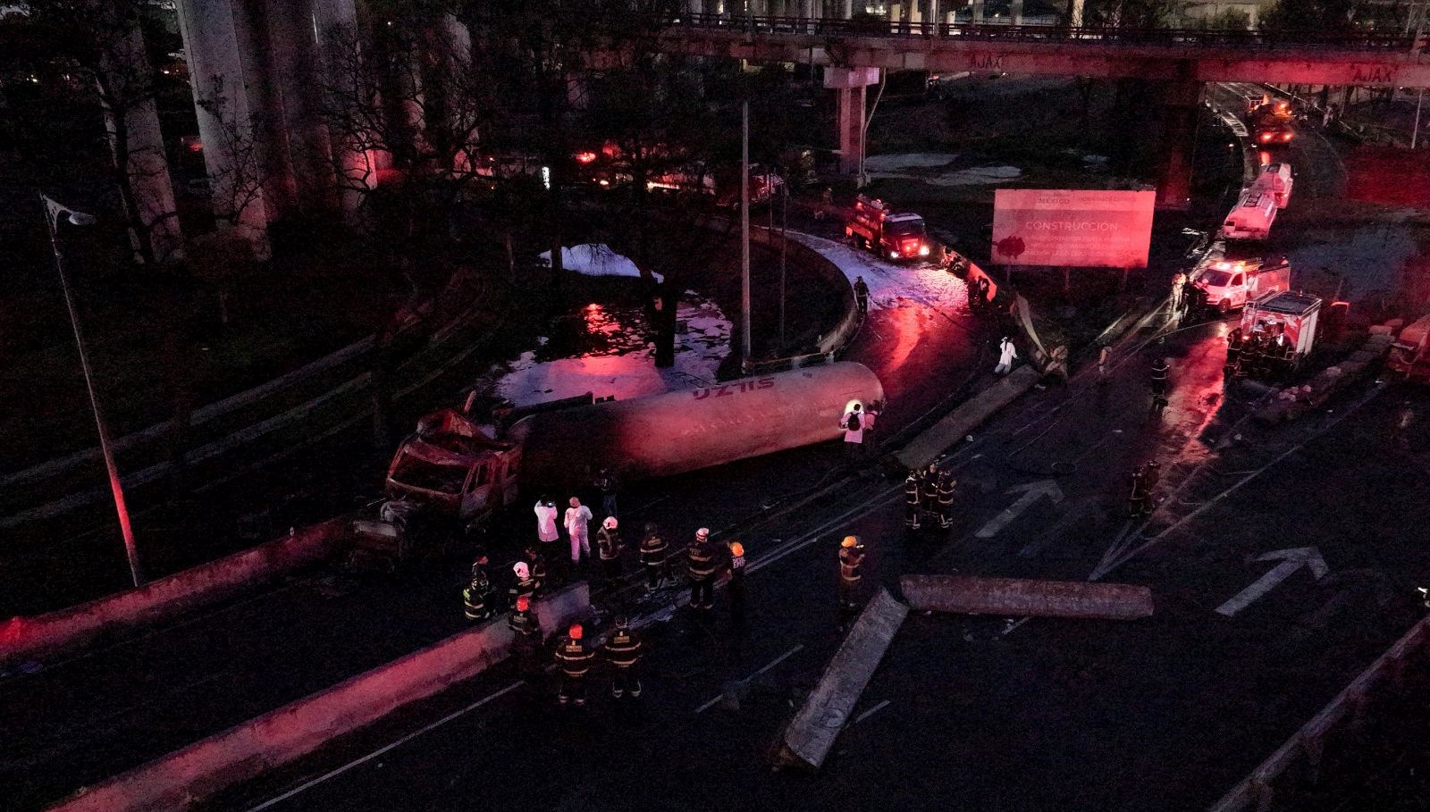 meksikada lgp tankeri patladi dort kisi oldu 90 yarali HRmxyirT