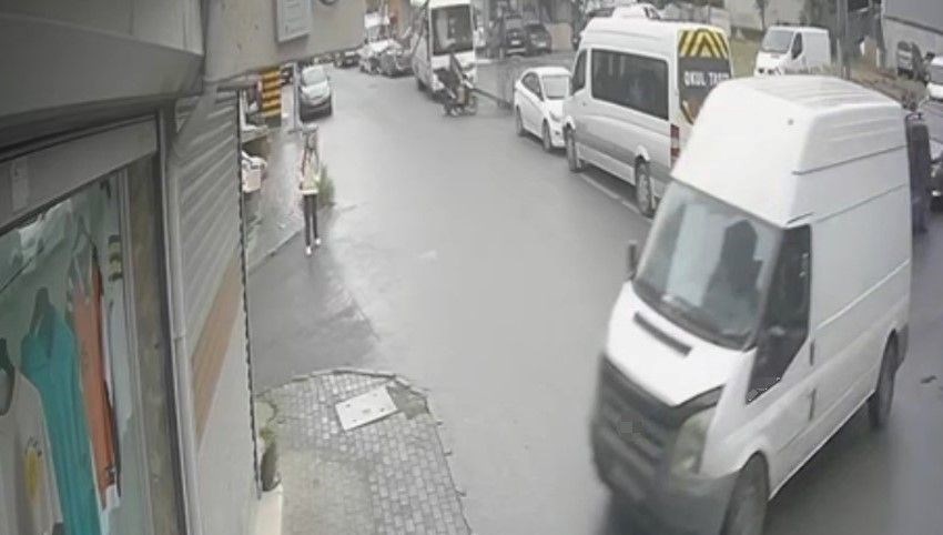 avcilarda freni bosalan panelvan dukkana daldi eEx8R4UN