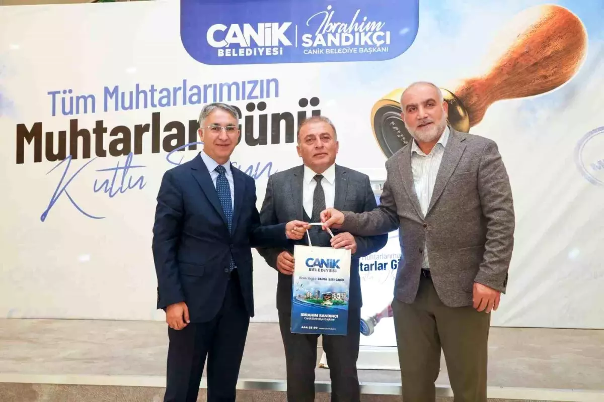 canik belediye baskani sandikcidan muhtarlara tesekkur sDDGaIDE.jpg