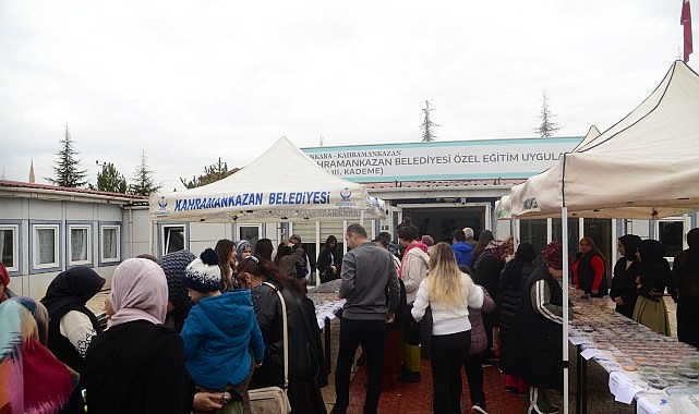 kahramankazandan gazzeye umut eli rLKPwULI.jpg