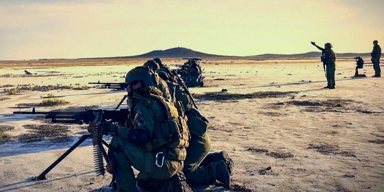 venezuela abdye karsi harekete gecti milis egitimleri basladi LaKIuKfB.jpg