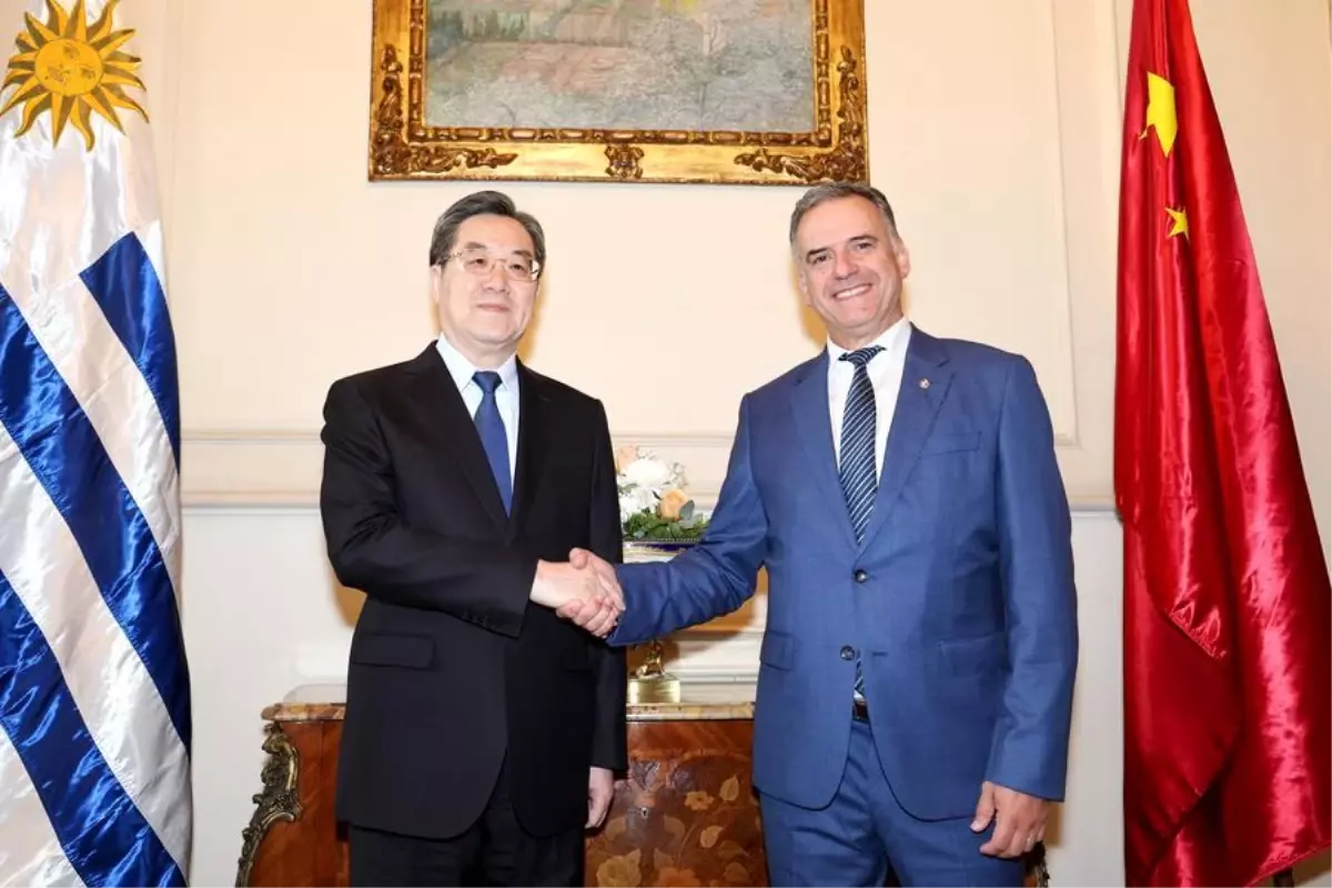 cin ve uruguay stratejik ortakligi guclendirmek icin anlasmalar imzaladi sDeZ2YUE.jpg