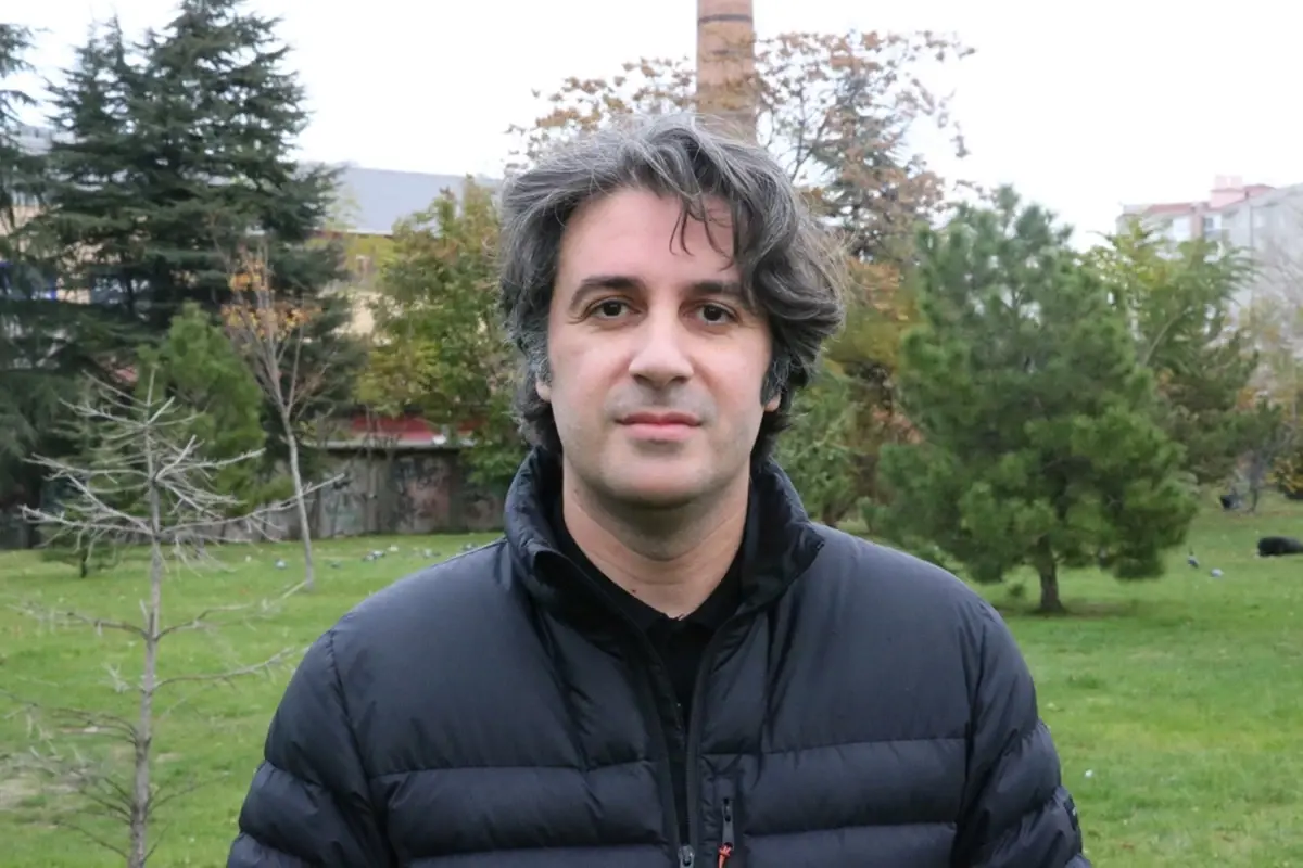 eskisehirli profesorun hesabina bir gecede 23 milyon tl yatirildi FPLKLFiZ.jpg