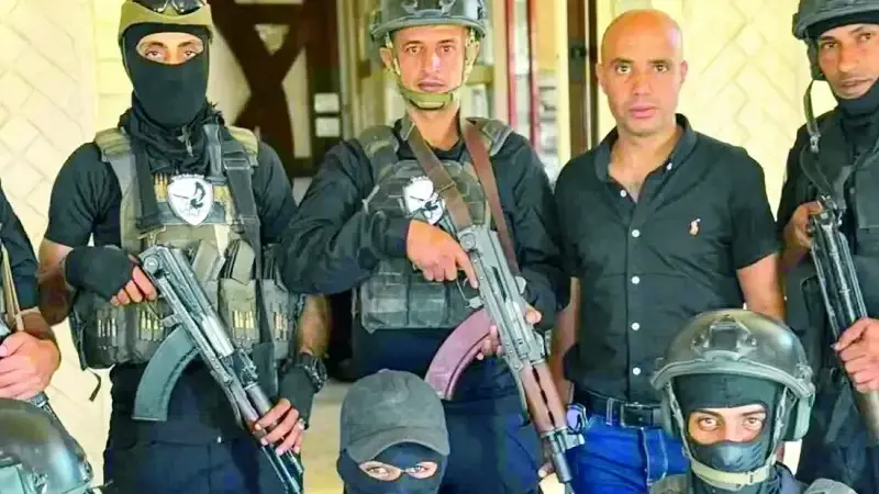 israil destekli ceteler gazzeyi yagmaliyor 2f88Nmjz.webp